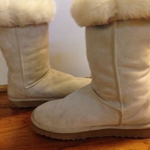 Classic tall UGG boots